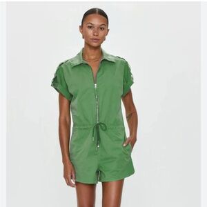 Pistola Meg shorts romper zip front with stretch green L